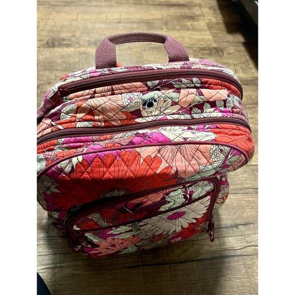 Vera Bradley keep Charged campus tech backpack floral - Picture 10 of 11